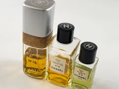 ★3本 まとめ売り CHANEL シャネル N°19 ナンバー19 オードトワレ 香水 まとめ売り 希少 ヴィンテージ 中古品 ■管理2M213