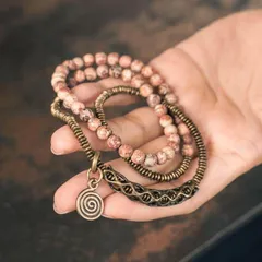 SGYP266 天然花紅石 3連ブレスレット｜マット天然石×真鍮 ハンドメイド レイヤード 重ね付け ユニセックス レディース メンズ ヴィンテージ調 小数派デザイン ギフト  一点もの ハンドメイド 手作り プレゼント おしゃれ 誕生日 ギフトにもおすすめ