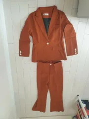 オレンジ色 レディース スーツ セット