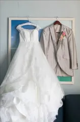 【美品】ワタベウェディング　Avicaシリーズ　ウェディングドレス