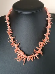 希少！赤珊瑚のネックレス
