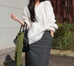 スエニ ウール ケーブルニット アイボリー (新品)