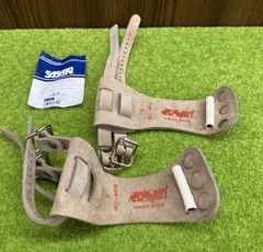 Item thumbnail for item b87ba097-c5dc-479f-b141-702ba356807f