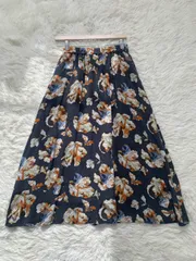 【URBAN RESEARCH DOORS】大花柄 ロングスカート チャコールグレー M