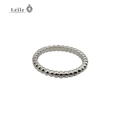 ヴァンクリーフ&アーペル（Van Cleef & Arpels）　ペルレ　リング　6号　Au750 ホワイトゴールド