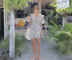 スタイルナンダ フラワー パータン ラブ ONE PIECE