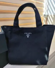 2026年最新】プラダ エコバッグの人気アイテム - メルカリ