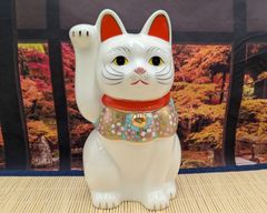 大只今特別値下げ中 復刻版  マイセン写し招き猫  [大] 只今特別値下げ中 復刻版 マイセン写し招き猫 大サイズ - メルカリ