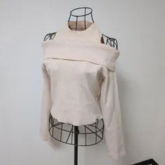 NICE CLAUP オフショルダーカットソー 可愛い アイボリー