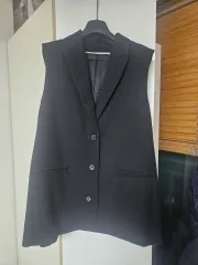 (値下げ) COSコス 基本 ベスト + ニット ジャケット + インナーまで 3点 まとめ売り