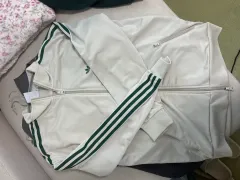 アディダス トラックジャージ