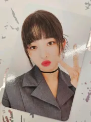 // IVE（アイヴ） レイ ELEVEN トレカ //