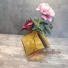 フラワーベース　琥珀色　ガラス　花瓶　一輪挿し　四角　アンバー　こはく色　北欧　おしゃれ