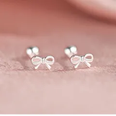 S999 純銀 リボン ピアス レディース 小さめ 上品 シンプル 金属アレルギー対応 プレゼント ギフト 両耳用 可愛い ミニ