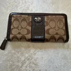 コーチ　COACH　シグネチャー　キャンバスレザー　ラウンドファスナー　長財布