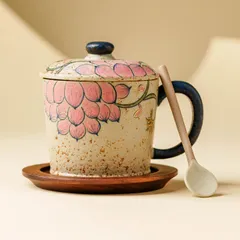 新品未使用 染付け燧石カップ 女性用個人専用陶器アフタヌーンティーカップ 手描き蓮紋様ハンドル付きカップ