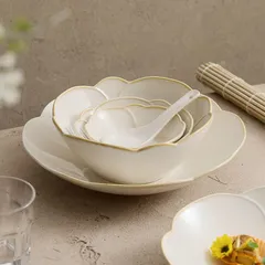 新品未使用 ベージュ 花びら 陶磁器 食器 家用 米 碗 碗 皿 高級感 ラグジュアリー 子碗 皿 麺を食べる 碗