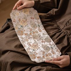 Item thumbnail for item e6724c2b-3322-49cb-a27b-e9dd94a42f8d