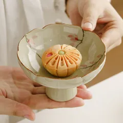新品未使用 草木灰釉高台フルーツ皿 陶器製乾物皿?茶菓子皿 手作り玉蘭花模様おやつ置き皿 家庭用菓子皿