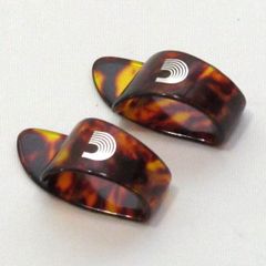 Item thumbnail for item 9063a96f-a9c2-4a02-aeb7-66d75fde4123