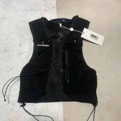 2026年最新】SALOMON mm6 ベストの人気アイテム - メルカリ