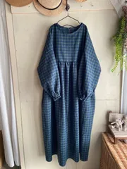 ギンガムチェック　ギャザーワンピース　ネイビーグリーン　綿麻　コットンリネン　ナチュラルワンピース