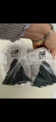 ニューバランス 327