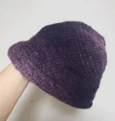 紫色のぼかしビーニー 冬用帽子 ニット帽 レディースハット ミドルエイジハット
