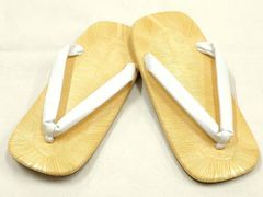 Item thumbnail for item 0155ba04-eec1-4e5e-9df7-9df734f8d751