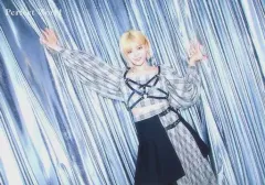 【中古】キャラカード ジョンヨン(横/膝上) ランダムトレーディングカード 「TWICE JAPAN 3rd ALBUM 『Perfect World』」 リリース記念グッズ