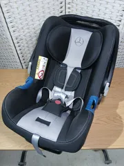 極美品 メルセデス・ベンツ純正 チャイルドシート ベビーセーフ プラスII  A0009703802