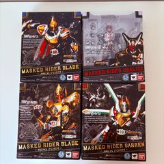 期間限定値下げ】仮面ライダーブレイド&仮面ライダーカリス フィギュ