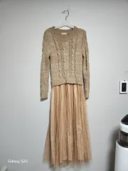 ベージュ色 ケーブル編み ニット ロング スカート セット