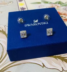 新品　スワロフスキー Swarovski Angelic ピアス