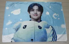 BOYNEXTDOOR(ボイネク) ミョン・ジェヒョン(MYUNG JAEHYUN) センイルカフェ ラキドロ ブランケット