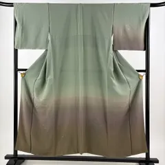 付下げ 身丈153cm 裄丈67.5cm L 袷 御所車 松 刺繍 ぼかし 灰緑 正絹 秀品 【中古】