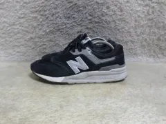 260 ニューバランス 997H ブラック スニーカー 中古 靴