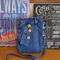 5☆USEDダメージデニムリメイク☆サコッシュ☆ショルダーバッグ☆ゴールドボタン飾り☆