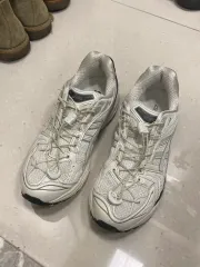 アシックス UNAFFECTED ゲル カヤノ14 白 260