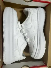 ナイキ エアフォース