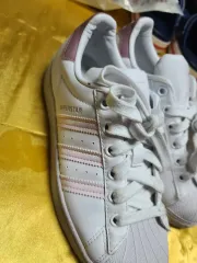 アディダス アディダス SUPERSTAR：240サイズ良いです