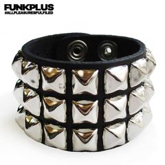 HYSTERIC GLAMOUR レザー スタッズ バングル ユニセックス - メルカリ