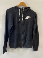 ピ443⚫︎NIKE⚫︎ナイキ⚫︎フルジップ⚫︎パーカー⚫︎フード付き⚫︎ロゴプリント⚫︎レディース⚫︎size XL⚫︎ダークグレー