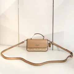 COACH CW412 トート クロスバッグ 新品・割引中