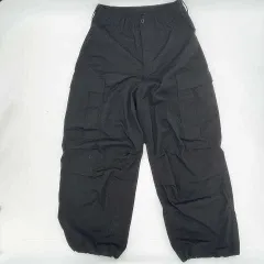 GU　ジーユー　スーパーワイドカーゴパンツ　ブラック　Sサイズ　□□
