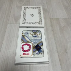 未使用 mario valentino マリオバレンチノ 花柄 ハンカチ 綿100%