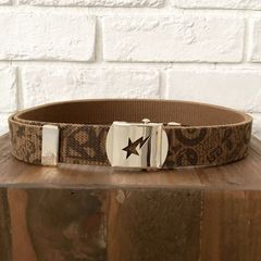 BAPE ゴールド文字ベルト - メルカリ