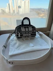 ディオール バイ ボーリング バッグ