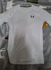 アンダーアーマー 機能性 半袖 白 (決済前にコメントください)