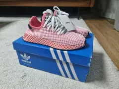 (新品) adidas アディダス スポーツ スニーカー (230 サイズ) 19,000원